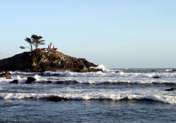 Oceanfront Lodge image 19